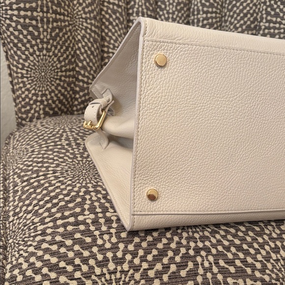 Claudia Firenze Off White Cream Leather XL Tote Bag - Picture 9 of 15